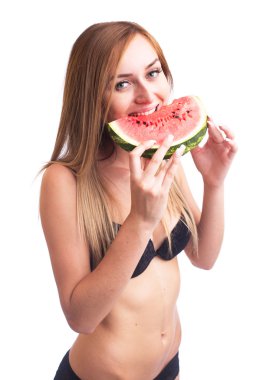 güzel bir kız iç çamaşırı karpuz ile