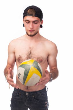 adam dövme ve piercing holding topu ile