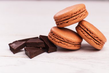 Macaroons ve çikolata
