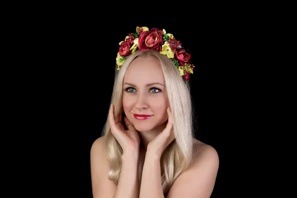 Beautiful smiling nude woman in flower crown — Stock Photo, Image