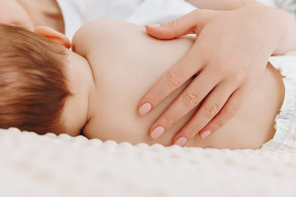 Новорожденный Ребенок Спит Кровати — стоковое фото
