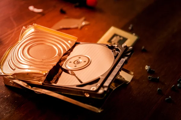Broken hard drive — Stock Photo, Image