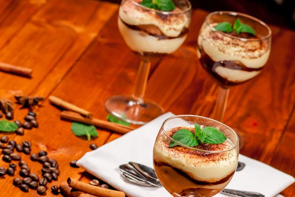 Tiramisu dessert — Stock Photo, Image