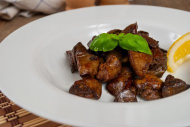 Izgara karaciğerleri