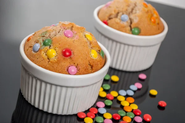 Muffins met snoepjes — Stockfoto