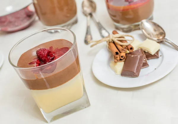 チョコレートのムース デザート ロイヤリティフリーのストック写真