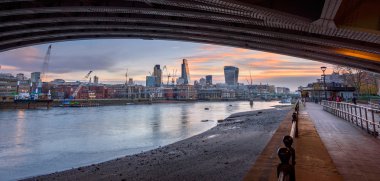 River Thames Londra, İngiltere