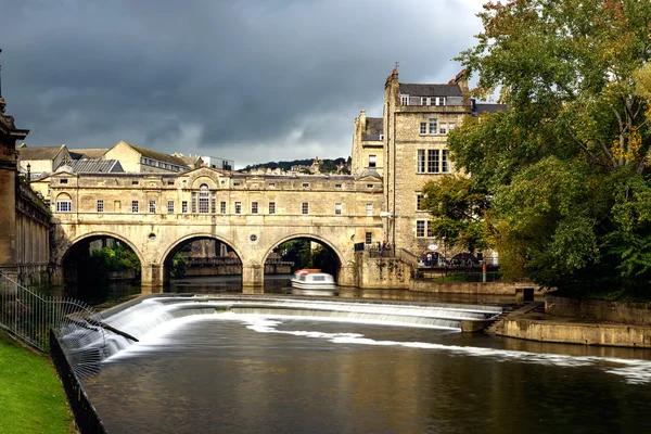 Pulteney міст Великобританії лазня — стокове фото