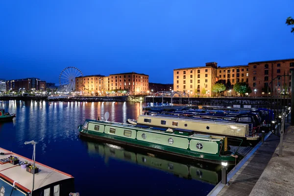 Liverpool waterfront Uk — Stockfoto