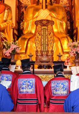 Çinli keşişler-Asya