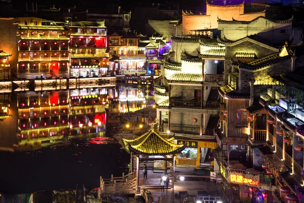 Fenghuang, China-feb 27, 2016: de oude stad van Phoenix (Fenghu — Stockfoto