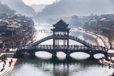 Fenghuang, Çin - 27 Şubat 2016: Phoenix Eski Kenti (Fenghu