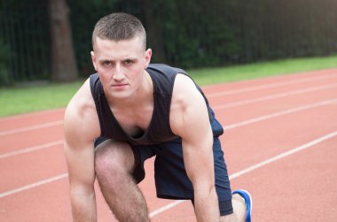 Sporcu eğitim. Atlet Stadı nda koşu bandı