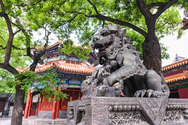 Yonghe Lamasery, ou populairement comme le Temple Lama, est un temple et monastère de l'école géloug du bouddhisme tibétain. — Photo