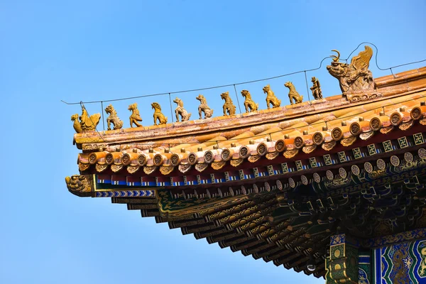 Dach der Halle der höchsten Harmonie in der verbotenen Stadt Peking — Stockfoto