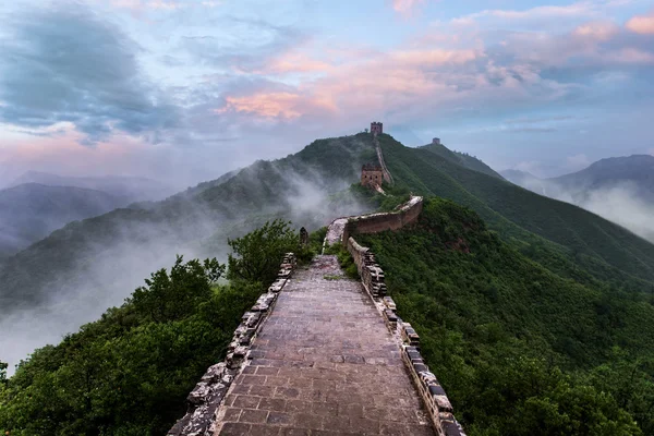 La Gran Muralla de China: 7 maravillas del mundo . —  Fotos de Stock