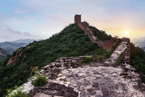 Velká čínská zeď: 7 divu světa. — Stock fotografie