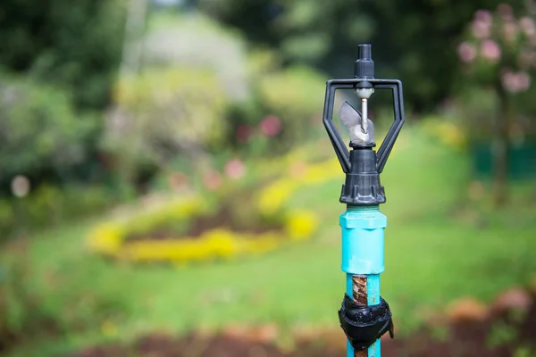 Lawn sprinkler system — Stock Photo, Image