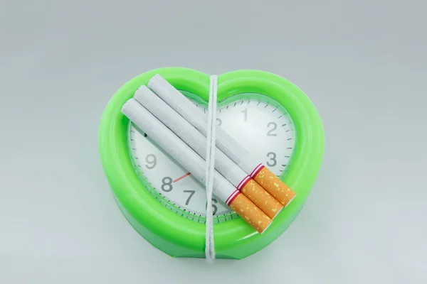Cigarette Timing bomb — Stock Photo, Image
