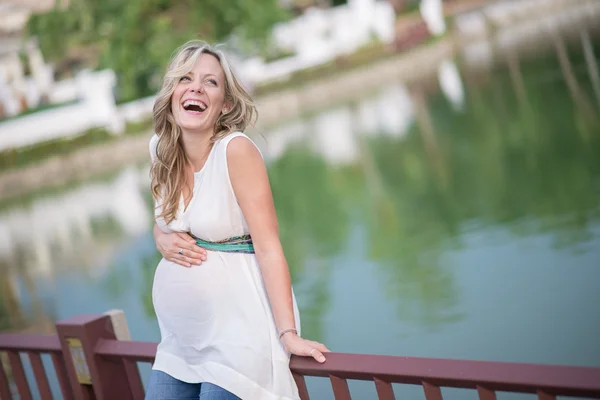 Image of pregnant woman — Stock Photo, Image