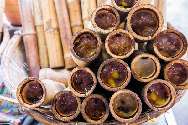 Glutinous rice roasted in bamboo joints — Stock Photo, Image