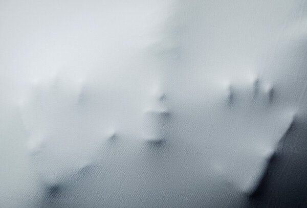 The fade structure and shade of hands and face