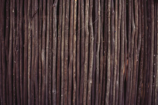 Parede de pau de madeira — Fotografia de Stock
