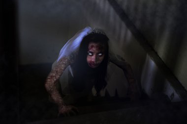 Gelin hayalet hikayesi