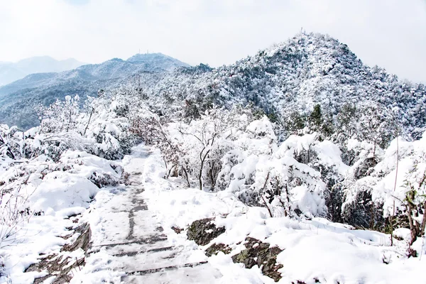 Montagne invernali in Cina — Foto Stock