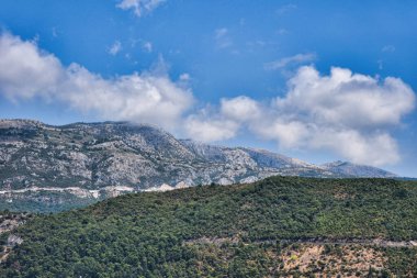 Kayalık Dağ 'ın HDR dış manzara fotoğrafçılığı 