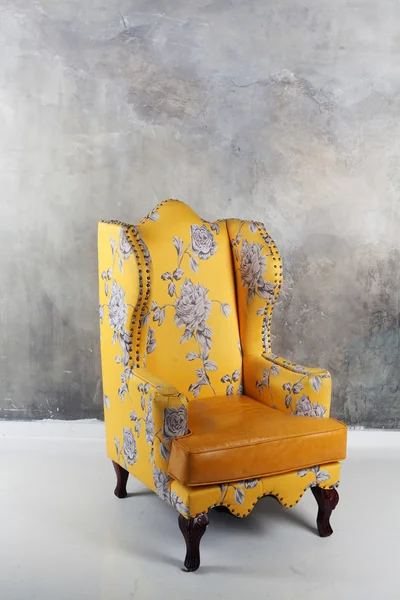 Yellow armchair, interior, pattern, provence, beautiful, wall, texture, space, text, inscription, — Stock Photo, Image