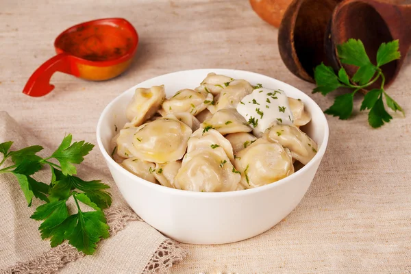 Knödel auf dem Tisch Stillleben — Stockfoto