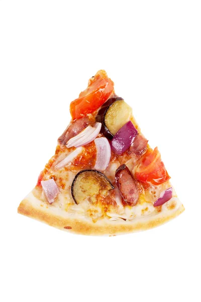 Pizza mit Gemüse, Auberginen, rot, lila, Zwiebeln, für das Menü — Stockfoto