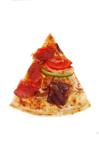 Italienische Pizza mit Schinken, Paprika, Huhn, gegrillten Champignons, Paprika, süß, Oliven, — Stockfoto
