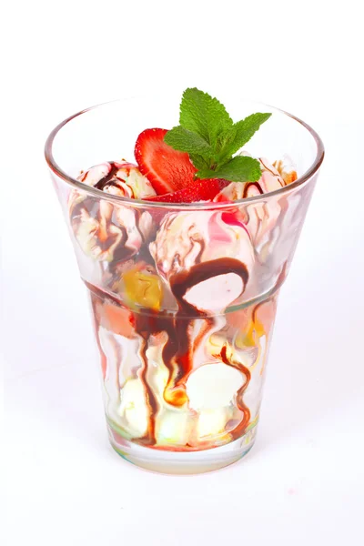 Big glass with different flavors of ice cream, strawberries, myato, isolated — Stock Photo, Image