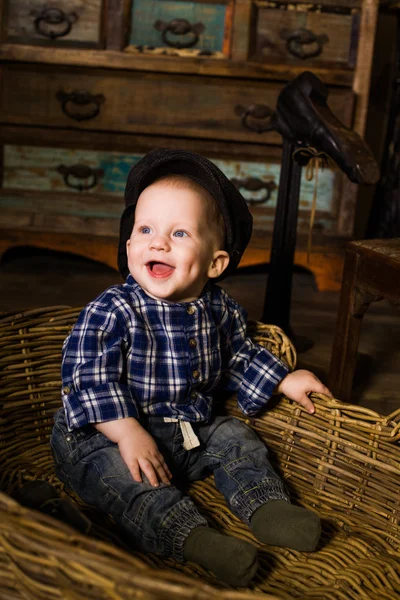 Little boy in a basket of rustic rural Provence hilarious, laugh, smile, joy, beautiful, blue eyes — Stock Photo, Image