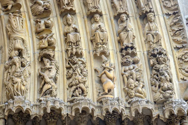 Condiciones de la Catedral de Notre Dame de Paris — Foto de Stock