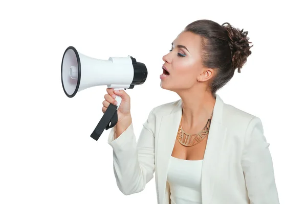 Mujer de negocios con megáfono gritando y gritando aislado sobre fondo blanco — Foto de Stock