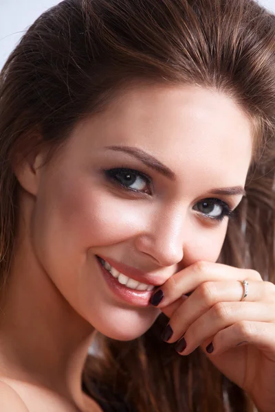 Close up portrait of beautiful young woman face. — Stock Photo, Image