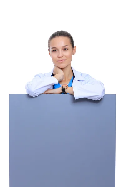 Una dottoressa con un cartellone bianco. — Foto Stock