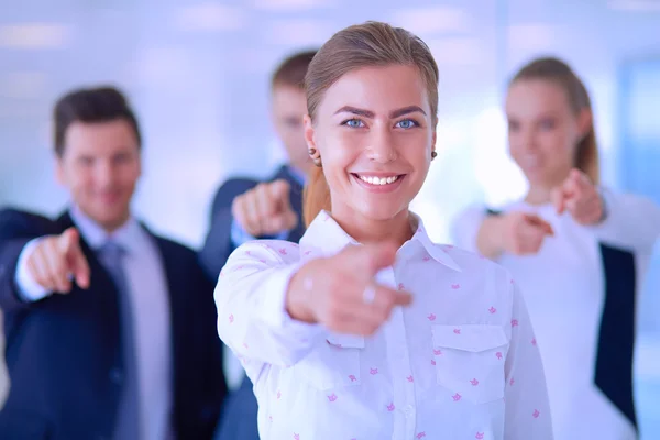 Gruppe von Geschäftsleuten, die auf Sie zeigen — Stockfoto