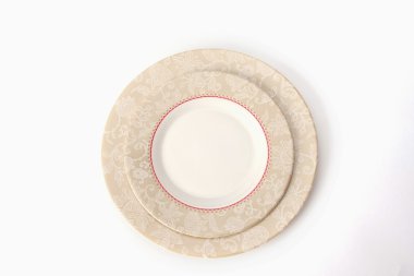 Dairesel çiçek desenli tabak