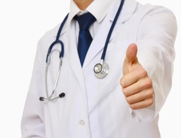 Closeup of a male doctor showing ok — Stock Photo, Image