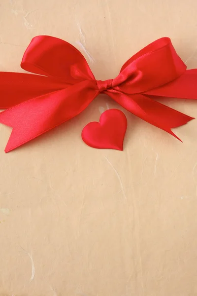 Bow with heart — Stock Photo, Image