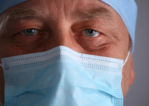 Team surgeon at work in operating — Stock Photo, Image