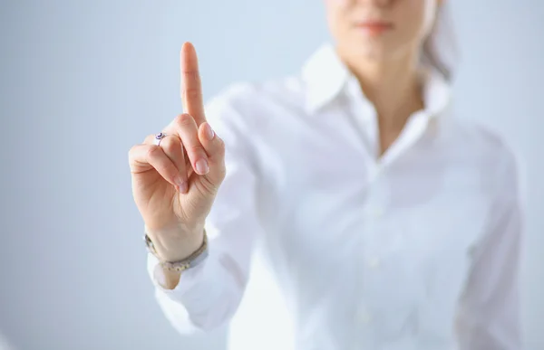 Kobieta ręką przytrzymaj wirtualne wizytówki na białym tle — Zdjęcie stockowe