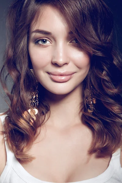 Close up portrait of beautiful young woman face. — Stock Photo, Image