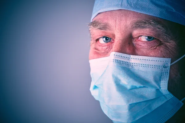 Team surgeon at work in operating — Stock Photo, Image