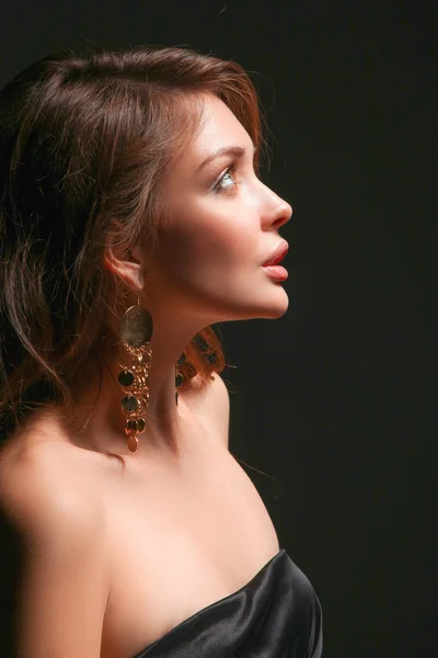 Close up portrait of beautiful young woman face. — Stock Photo, Image