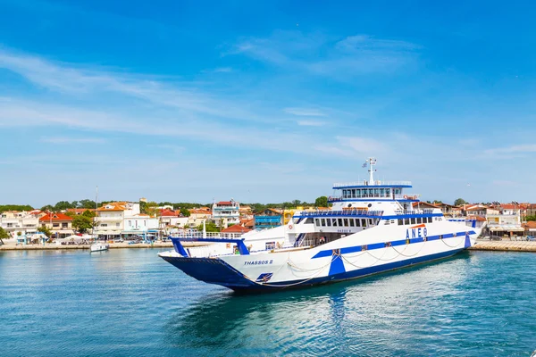 Keramoti, Yunanistan Standart Oda, Thassos için feribot tekne